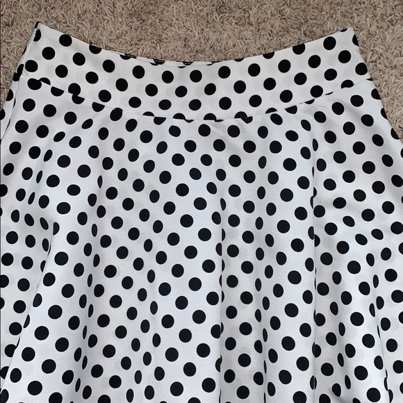 Polka dot flirty skirt💖 - Picture 3 of 3